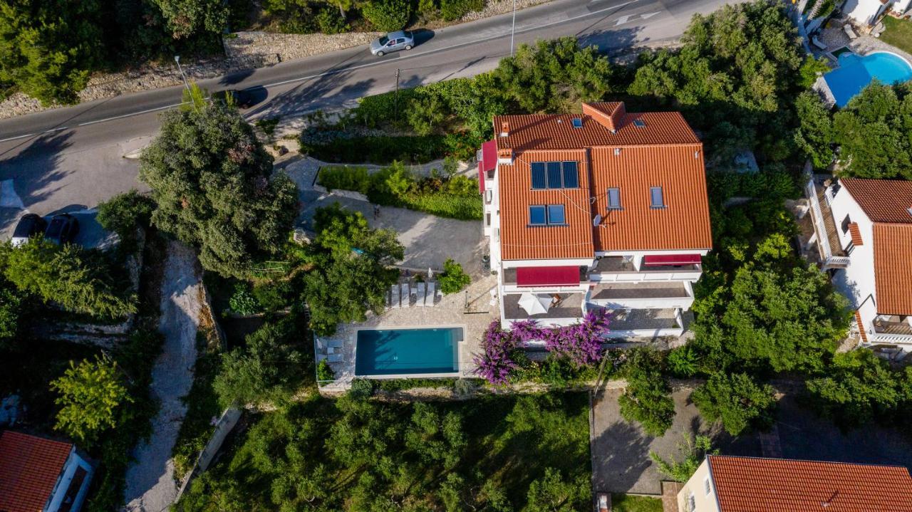 Apartments Padovan Banjol 外观 照片